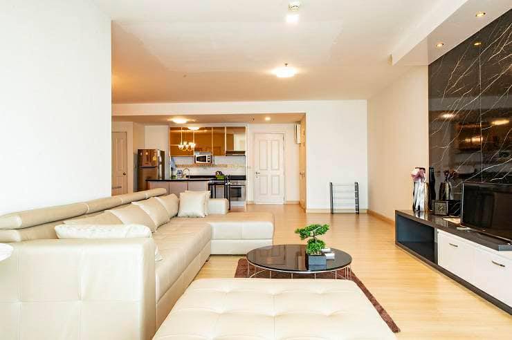 (C380) BAAN SATHORN CHAOPRAYA
